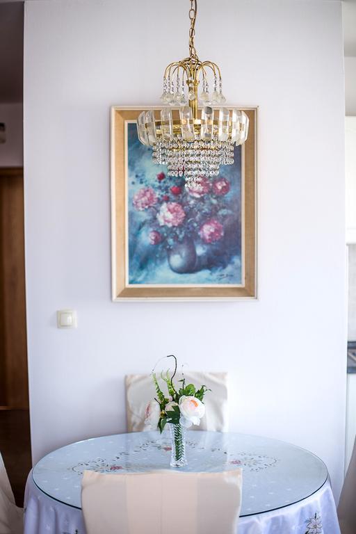 Split Apartments Shell Екстер'єр фото