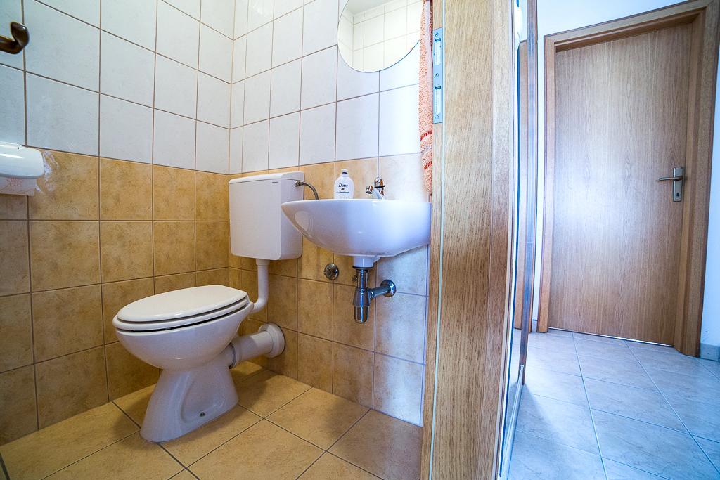 Split Apartments Shell Екстер'єр фото